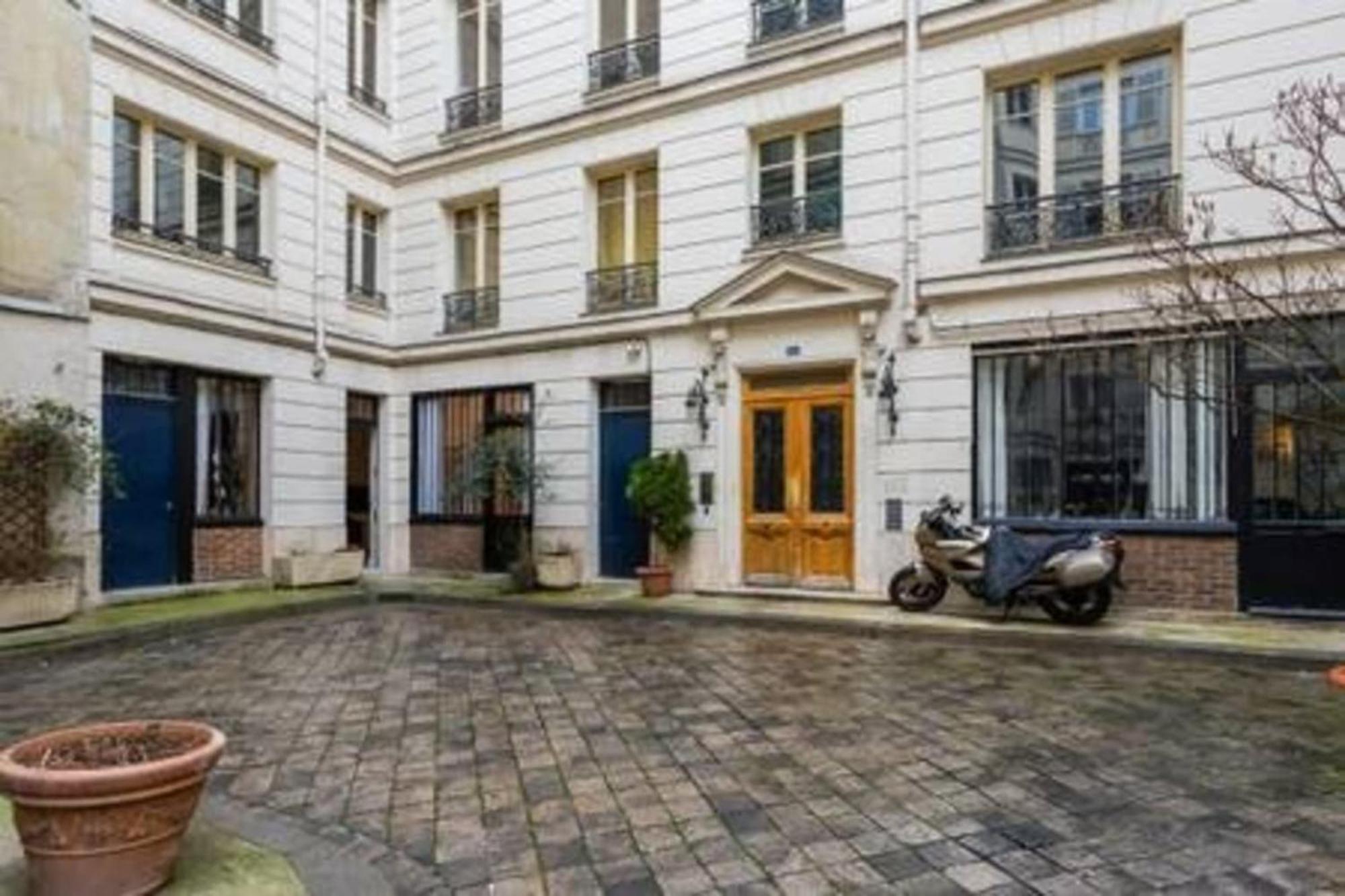Cosy Apartement In The Heart Of Republique Appartement Paris